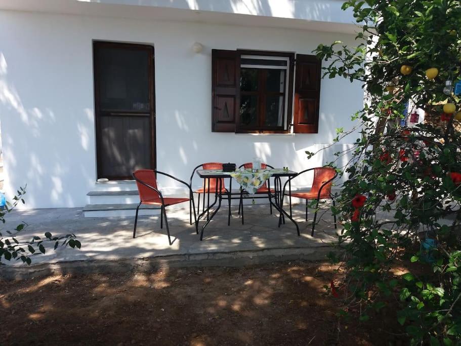 Grandpa Simos' Traditional Guest House Agios Romanos Exterior foto