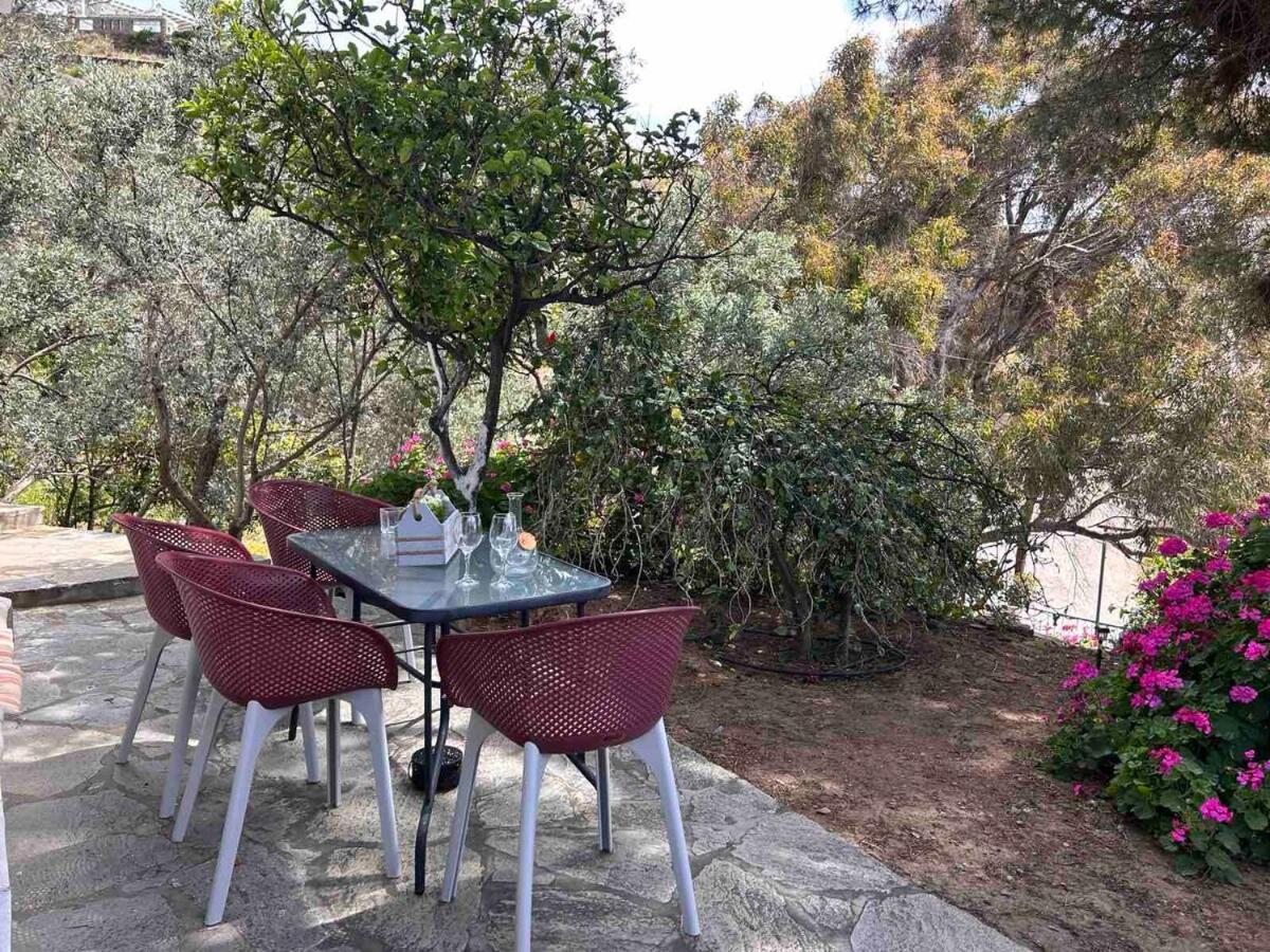 Grandpa Simos' Traditional Guest House Agios Romanos Exterior foto